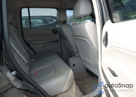 2006 Chevrolet Hhr Lt из США, поврежденный, VIN 3GNDA23P36S647388